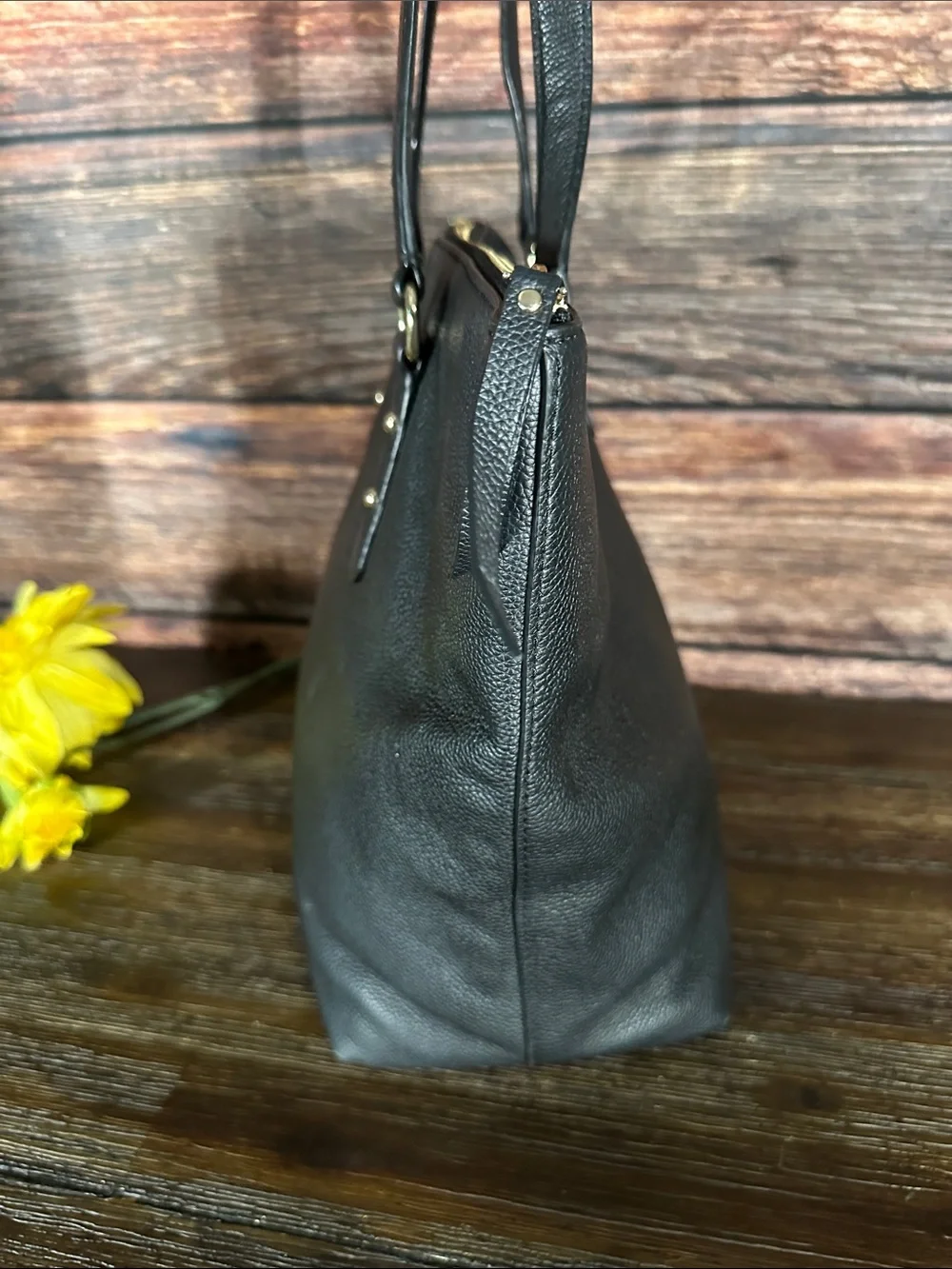 kate spade black leather tote with gold hardware